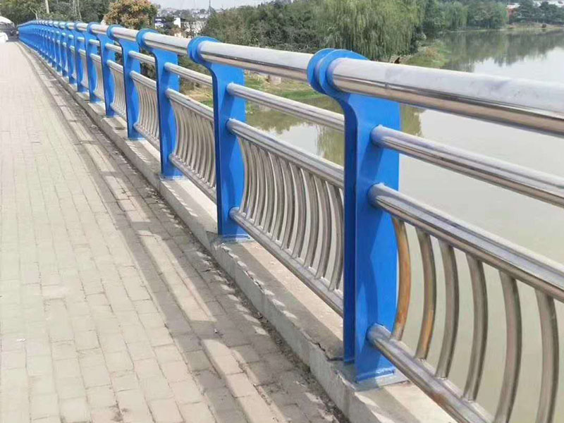 如何保養(yǎng)不銹鋼?